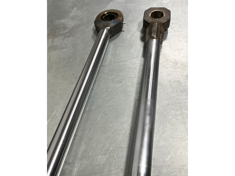 Profesjonalna regeneracja siłowników hydraulicznych w CHSS